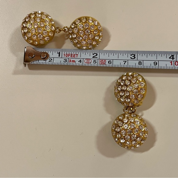 Vintage 80 90 Retro Gold Maximalism Rhinestone Oversized Clip Earrings - Picture 6 of 15